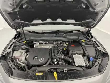 Photo 19 Mercedes GLA  180 7G-DCT