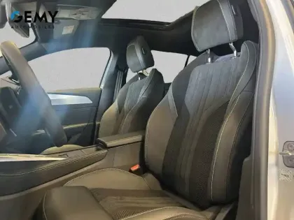 Photo 8 Peugeot 408  Electrique 58 kWh 210 ch