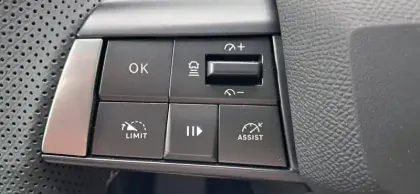 Photo 21 Opel Astra  1.2 Turbo Hybride 145 ch Automatique