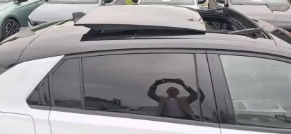 Photo 15 Opel Astra  1.2 Turbo Hybride 145 ch Automatique