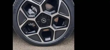 Photo 10 Opel Astra  1.2 Turbo Hybride 145 ch Automatique