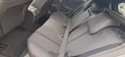 Photo 16 Opel Astra  1.2 Turbo Hybride 145 ch Automatique