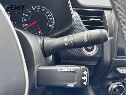 Photo 16 Renault Arkana  mild hybrid 140 EDC FAP - 22