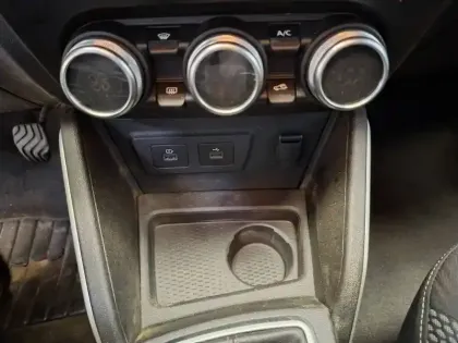 Photo 31 Dacia Duster  Blue dCi 115 4x4