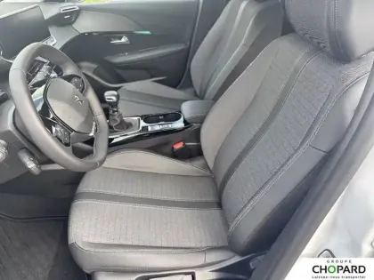 Photo 10 Peugeot 208  PureTech 100 S&S BVM6