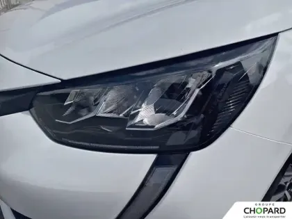 Photo 26 Peugeot 208  PureTech 100 S&S BVM6