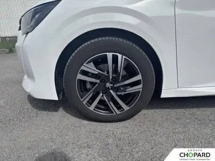 Photo 24 Peugeot 208  PureTech 100 S&S BVM6