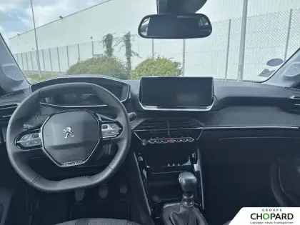 Photo 11 Peugeot 208  PureTech 100 S&S BVM6
