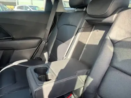 Photo 33 Kia Niro  1.6 GDi Hybride 141 ch DCT6