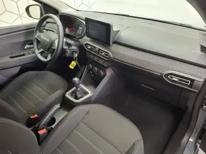 Photo 26 Dacia Sandero  TCe 90