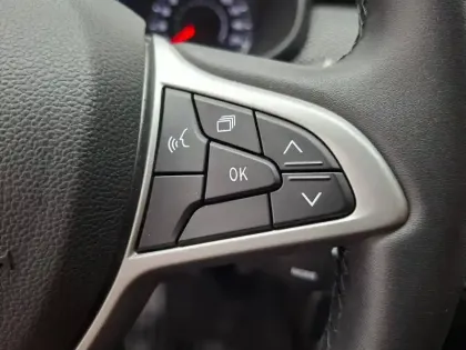 Photo 33 Dacia Sandero  TCe 90