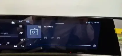 Photo 33 Peugeot 3008  Plug-in Hybrid 225 e-DCS7