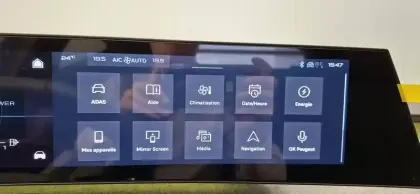 Photo 37 Peugeot 3008  Plug-in Hybrid 225 e-DCS7