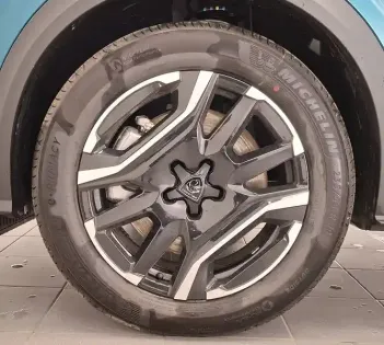 Photo 20 Peugeot 3008  Plug-in Hybrid 225 e-DCS7