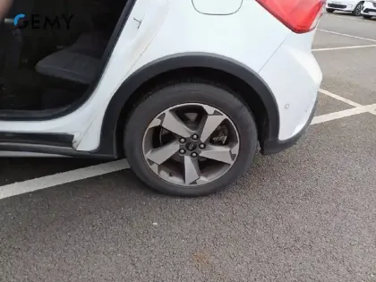 Photo 10 Ford Focus  1.0 EcoBoost 125 S&S