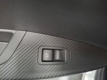 Photo 28 Mitsubishi Eclipse  Cross 2.4 MIVEC PHEV Twin Motor 4WD