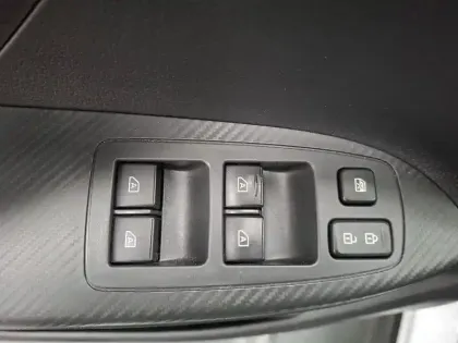 Photo 37 Mitsubishi Eclipse  Cross 2.4 MIVEC PHEV Twin Motor 4WD