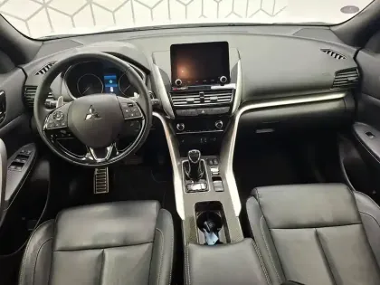 Photo 29 Mitsubishi Eclipse  Cross 2.4 MIVEC PHEV Twin Motor 4WD