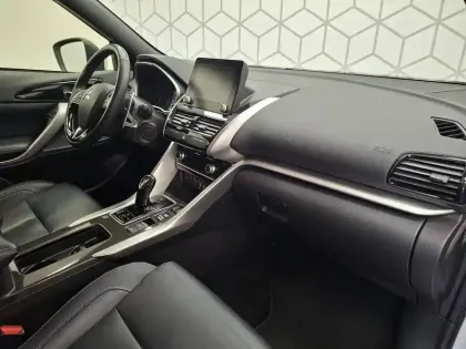 Photo 22 Mitsubishi Eclipse  Cross 2.4 MIVEC PHEV Twin Motor 4WD