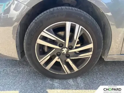 Photo 11 Peugeot 208  PureTech 100 S&S EAT8