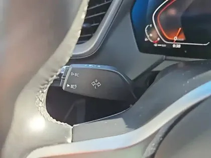 Photo 18 BMW Serie 1 118i 136 ch DKG7