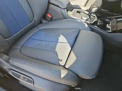 Photo 34 BMW Serie 1 118i 136 ch DKG7