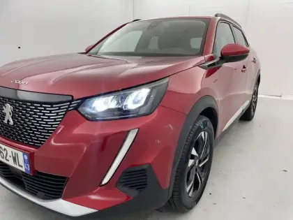 Photo 23 Peugeot 2008  PureTech 100 S&S BVM6