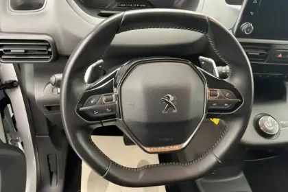 Photo 10 Peugeot Partner  FOURGON M 950 KG BLUEHDI 130 S&S EAT8