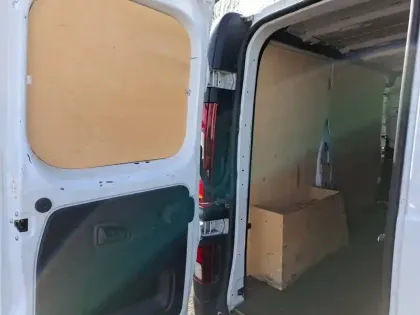 Photo 18 Renault Trafic  FG BLUE DCI 130 L1H1 3T GSR2