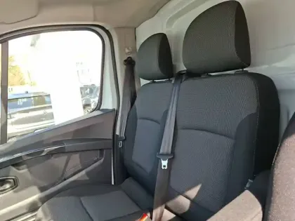 Photo 11 Renault Trafic  FG BLUE DCI 130 L1H1 3T GSR2