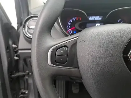 Photo 29 Renault Captur  TCe 90 - 19