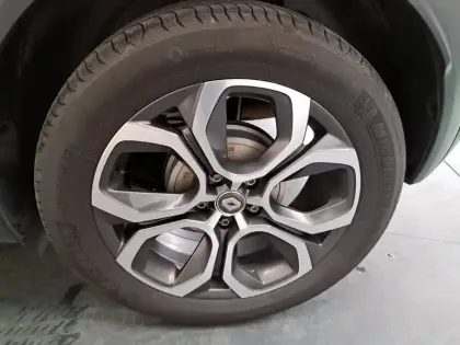 Photo 17 Renault Captur  Blue dCi 115 EDC