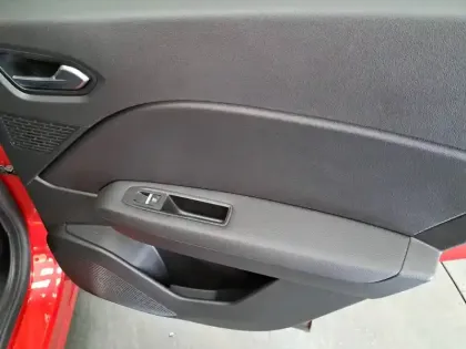 Photo 22 Renault Captur  Blue dCi 115 EDC