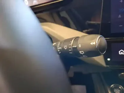 Photo 21 Peugeot 308  SW BlueHDi 130ch S&S BVM6