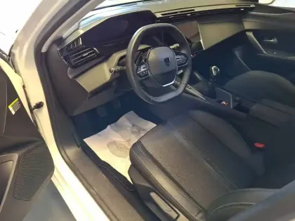 Photo 8 Peugeot 308  SW BlueHDi 130ch S&S BVM6