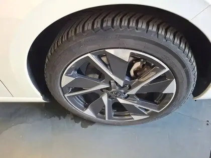 Photo 11 Peugeot 308  SW BlueHDi 130ch S&S BVM6