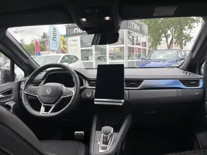 Photo 14 Renault Symbioz  E-Tech full hybrid 145