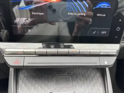 Photo 36 Renault Megane  E-Tech EV60 220 ch super charge