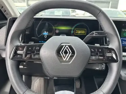 Photo 31 Renault Megane  E-Tech EV60 220 ch super charge