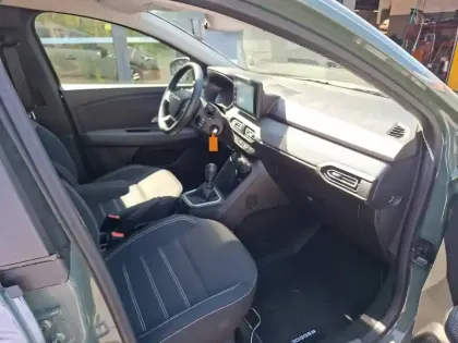 Photo 5 Dacia Jogger  TCe 110 7 places