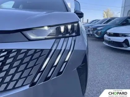 Photo 24 Peugeot 3008  Hybrid 136 e-DCS6