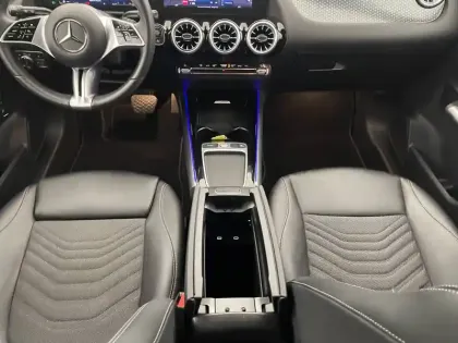 Photo 28 Mercedes GLA  200 d 8G-DCT