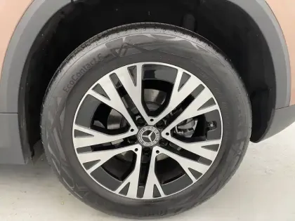 Photo 16 Mercedes GLA  200 d 8G-DCT