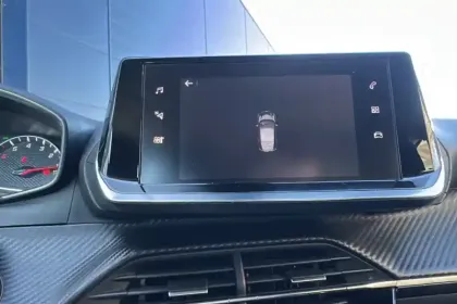 Photo 23 Peugeot 208  PureTech 75 S&S BVM5