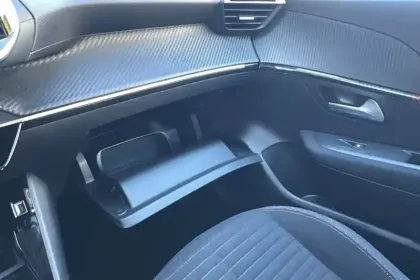 Photo 22 Peugeot 208  PureTech 75 S&S BVM5