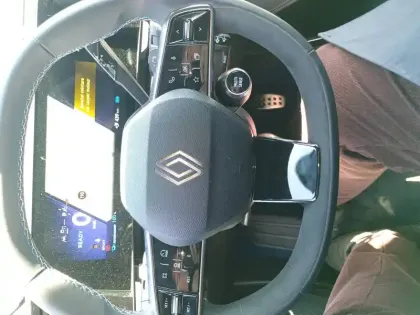 Photo 5 Renault Scenic  E-Tech electrique 220 ch grande autonomie