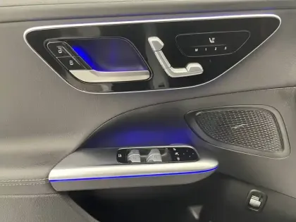 Photo 27 Mercedes Classe C  220 d 9G-Tronic