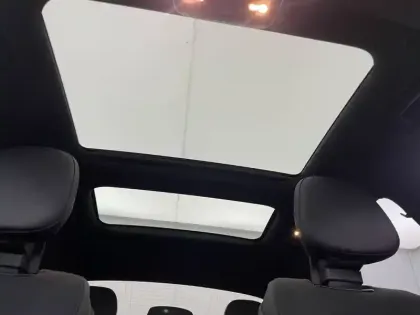 Photo 23 Mercedes Classe C  220 d 9G-Tronic