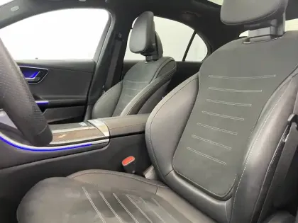 Photo 14 Mercedes Classe C  220 d 9G-Tronic