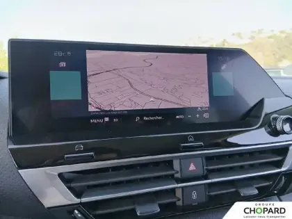 Photo 12 Citroën C4 e- 136 ch Automatique